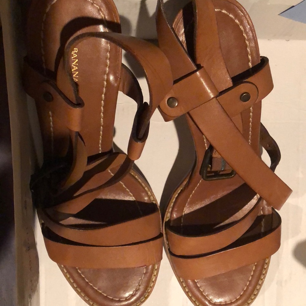 High heels sandals